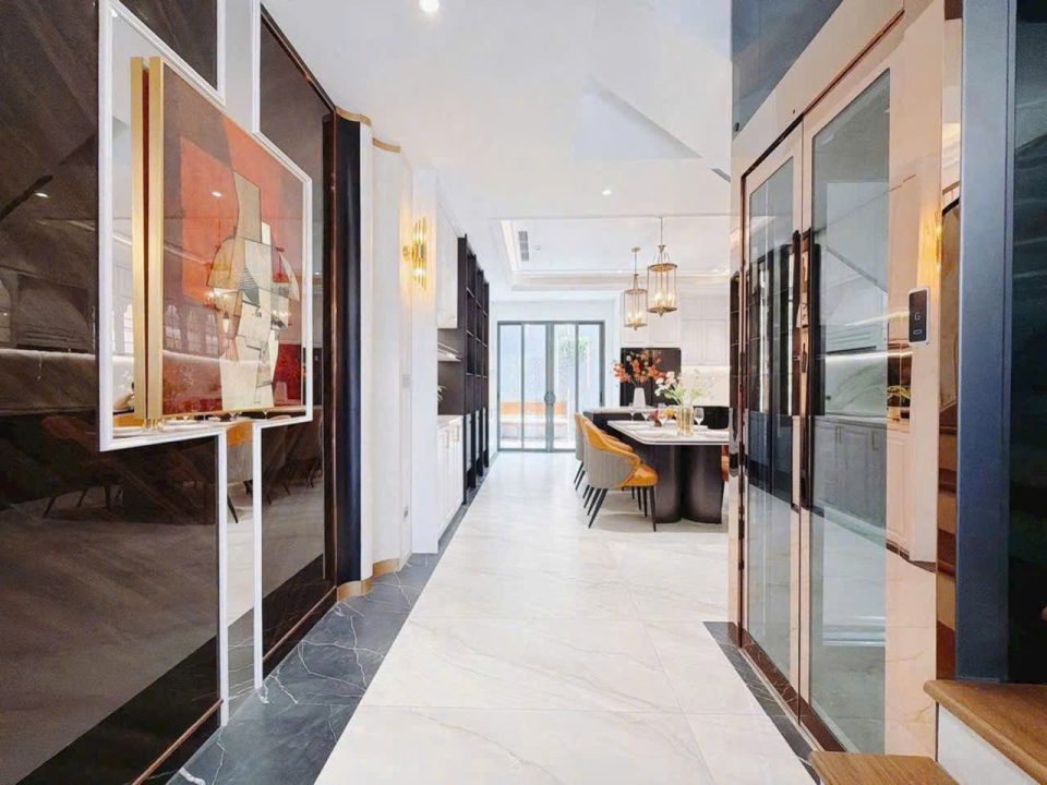 💰 NHÀ PHỐ TĐC PHÚ MỸ – SẴN NHÀ ĐẸP, FULL NỘI THẤT, THANG MÁY – GIÁ CỰC TỐT