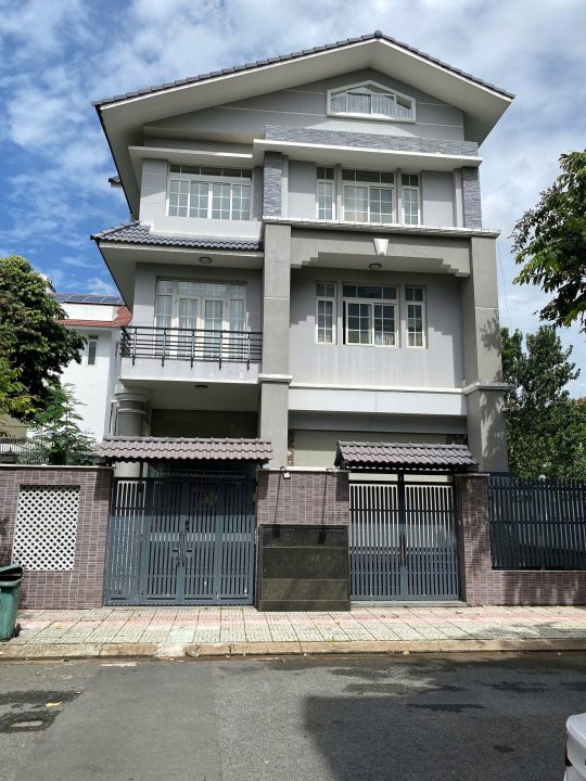 Bán Biệt Thự KDC Sadeco Ven Sông – Diện Tích 234m², Giá 38 Tỷ (166 triệu/m2)