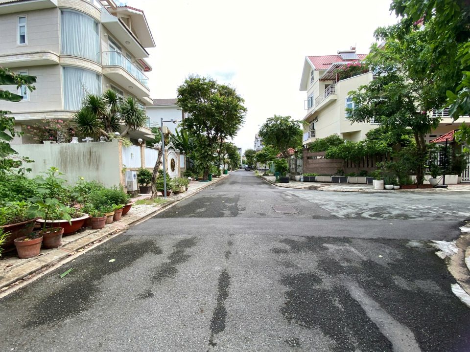 Bán Đất Nền Biệt Thự Sadeco Ven Sông Đường Số 5 – 231,2m², Giá 37 Tỷ Thương Lượng