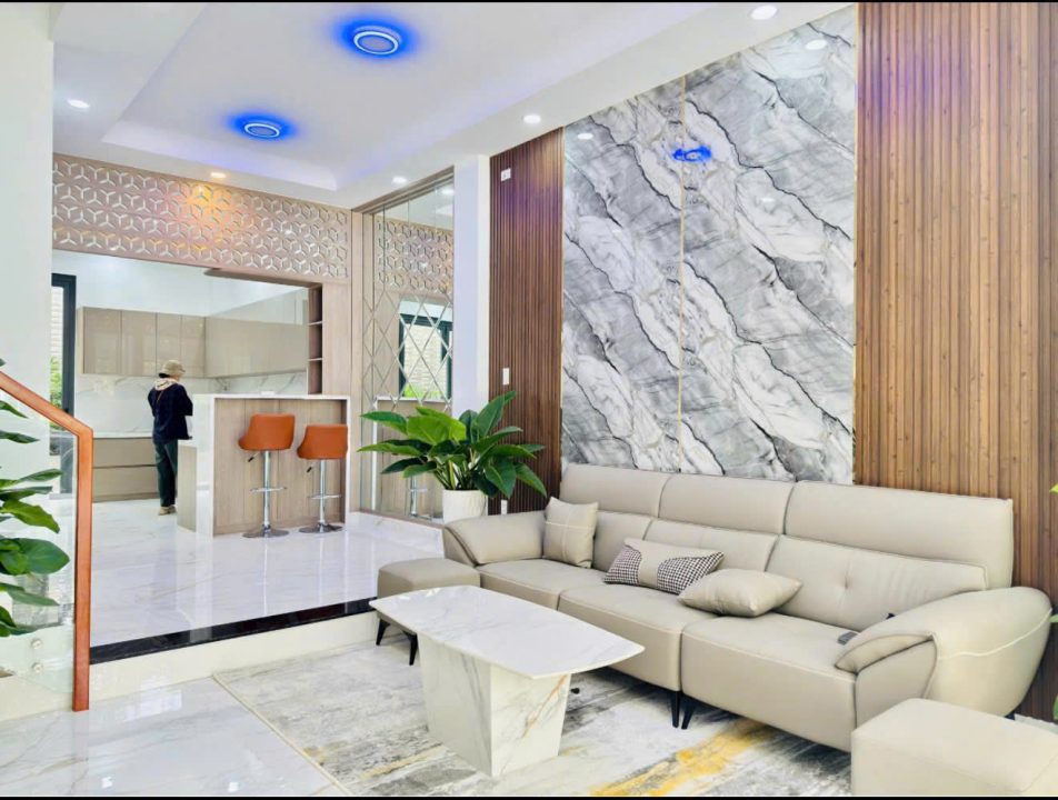 Bán nhà KDC Công Ích Q4 –  5x16m, full nội thất, giá 17,5 tỷ