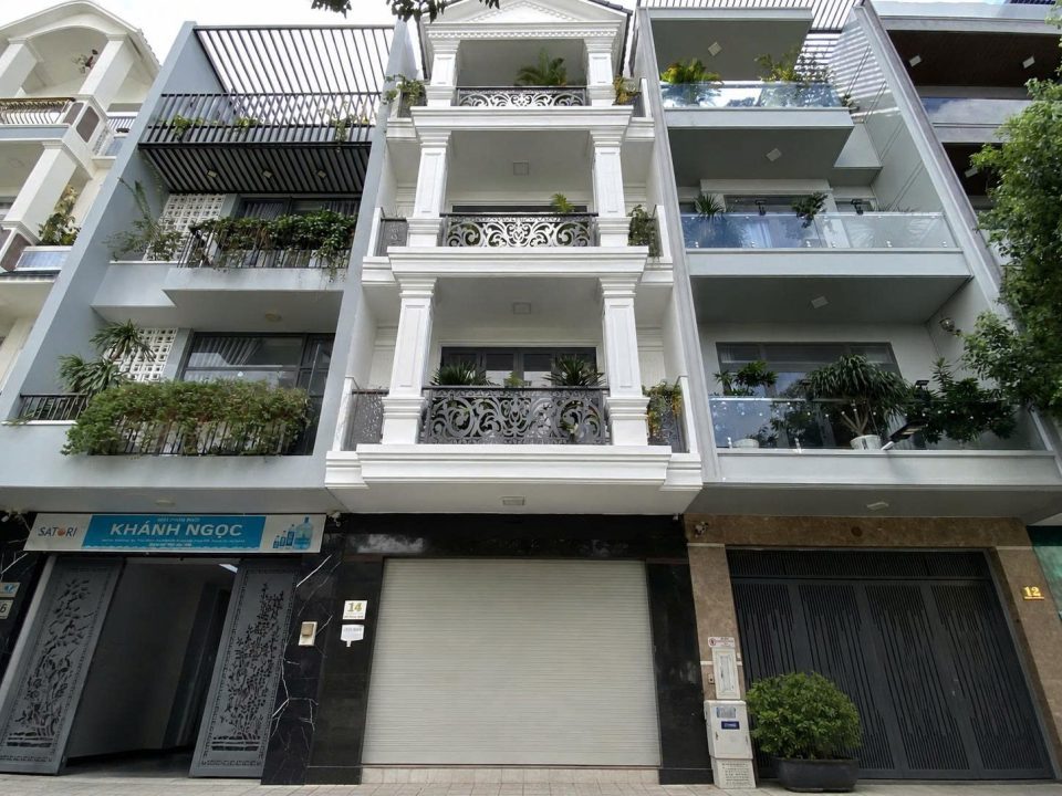 Bán nhà KDC Công Ích Q4 –  5x16m, full nội thất, giá 17,5 tỷ