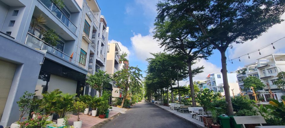 Bán Nhà Phố Hoàn Thiện Mới TĐC Phú Mỹ – Full Nội Thất, Giá 18 Tỷ