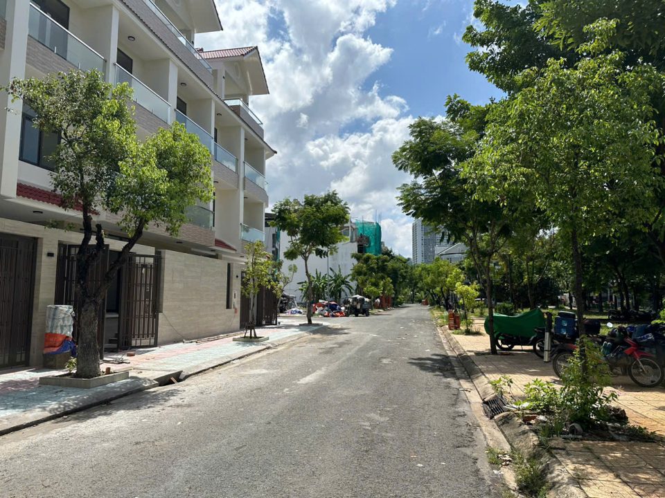 🏢 ĐẤT NỀN BIỆT THỰ SADECO VEN SÔNG – VIEW TRỰC DIỆN CÔNG VIÊN – ĐƯỜNG SỐ 4 | TÀI SẢN KHAN HIẾM