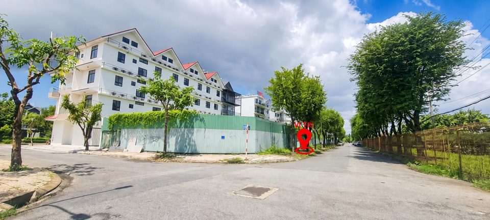 Bán đất nền biệt thự Sadeco Ven Sông  – 7x18m – Giá 22,68 tỷ