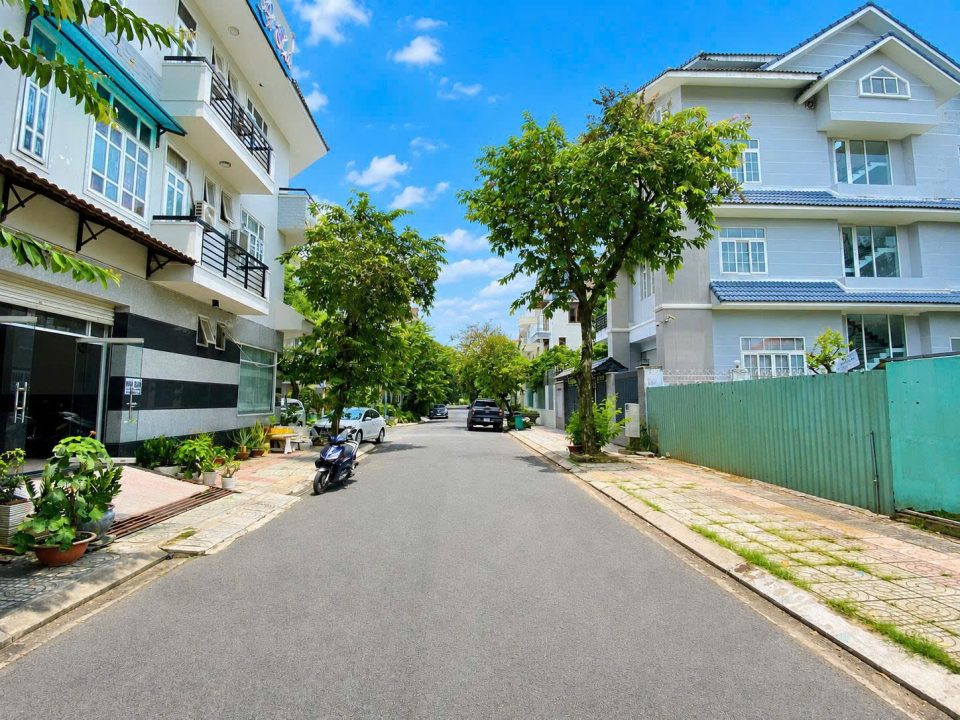 🔥 GIÁ TỐT NHẤT KDC SADECO VEN SÔNG – LÔ BIỆT THỰ KẾ GÓC ĐƯỜNG SỐ 17 – CHỈ 35 TỶ CHỐT! 🔥