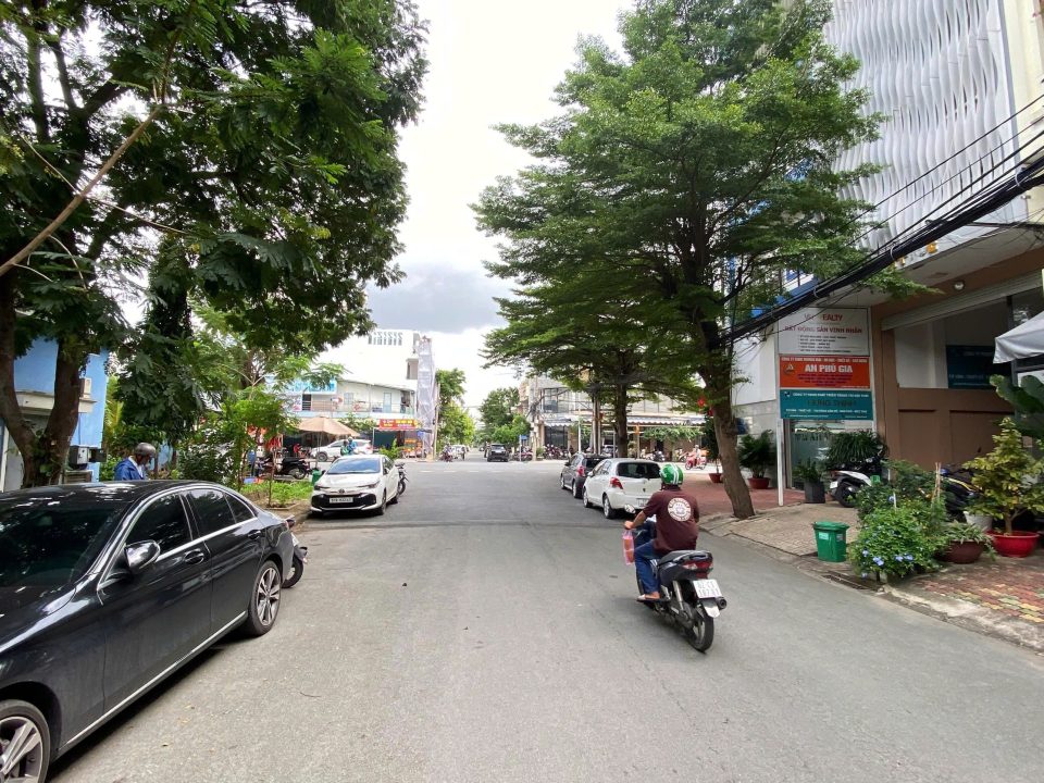 BÁN TÒA NHÀ VĂN PHÒNG CAO THỊ CHÍNH – KDC NAM LONG PHÚ THUẬN, QUẬN 7 | 550M² SÀN | GIÁ 28 TỶ