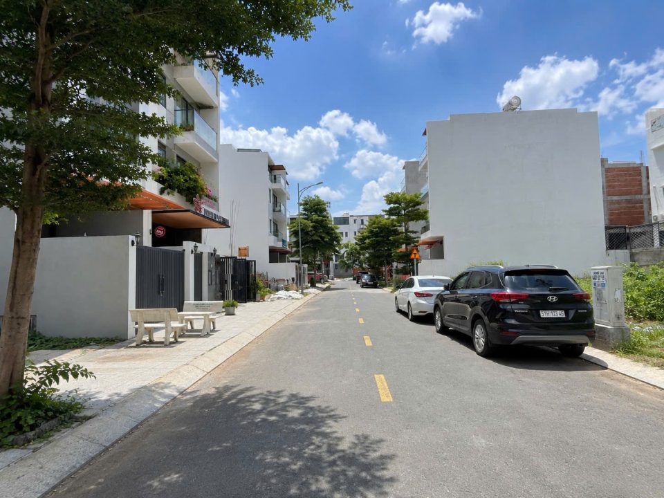 BÁN ĐẤT NỀN NHÀ PHỐ Q7 RIVERSIDE – GẦN PHÚ MỸ HƯNG – KDC Q7 RIVERSIDE