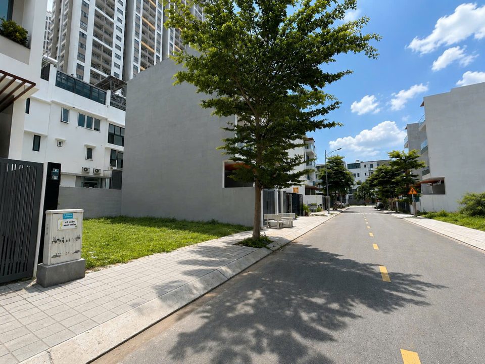 BÁN ĐẤT NỀN NHÀ PHỐ Q7 RIVERSIDE – GẦN PHÚ MỸ HƯNG – KDC Q7 RIVERSIDE