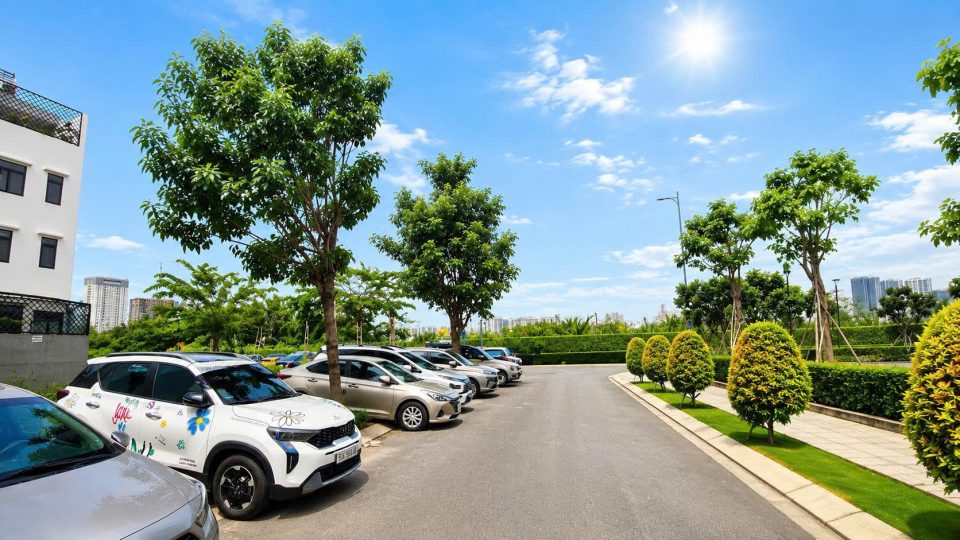 🔥 HOT ĐẤT NỀN NHÀ PHỐ Q7 – MẶT TIỀN ĐƯỜNG LỚN, ĐỐI DIỆN Q7 RIVERSIDE – 90M² CHỈ 11 TỶ NET!