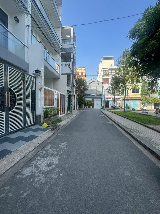 🏡 NHÀ PHỐ NỘI KHU TÂN QUY ĐÔNG – VỊ TRÍ ĐẸP ĐƯỜNG SỐ 63