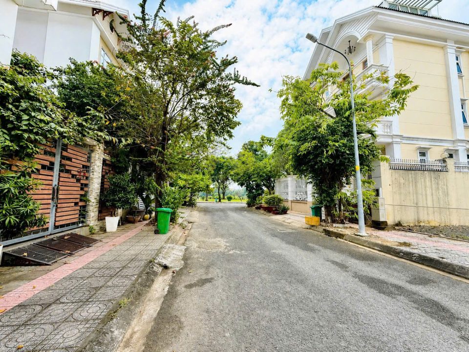 💎 BÁN ĐẤT NỀN BIỆT THỰ SADECO VEN SÔNG – 252M² ĐẤT BIỆT THỰ SADECO VEN SÔNG – GIÁ 160 TRIỆU/M²