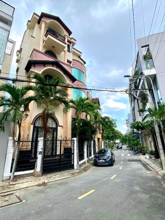 BIỆT THỰ GÓC 2 MẶT TIỀN ĐƯỜNG SỐ 66 – VIEW CÔNG VIÊN TÂN QUY ĐÔNG | 162M² | 40 TỶ