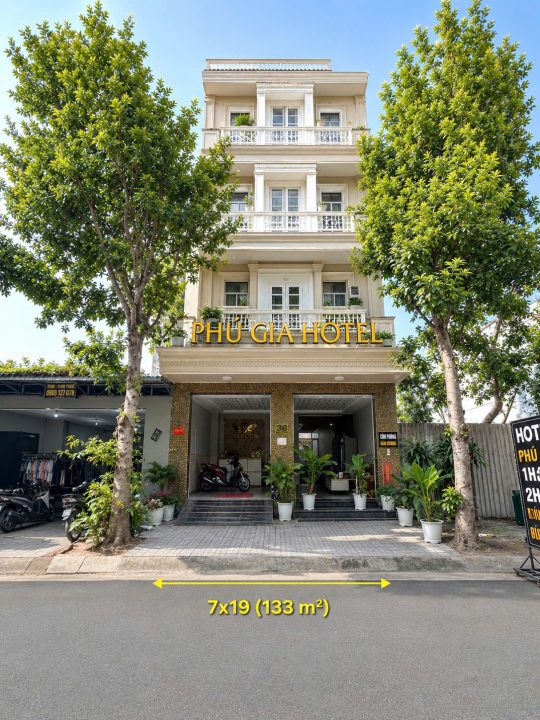 BÁN KHÁCH SẠN KDC CÔNG ÍCH Q4 – ĐƯỜNG SỐ 2C | 7x19M – 133M² | GIÁ 28,5 TỶ