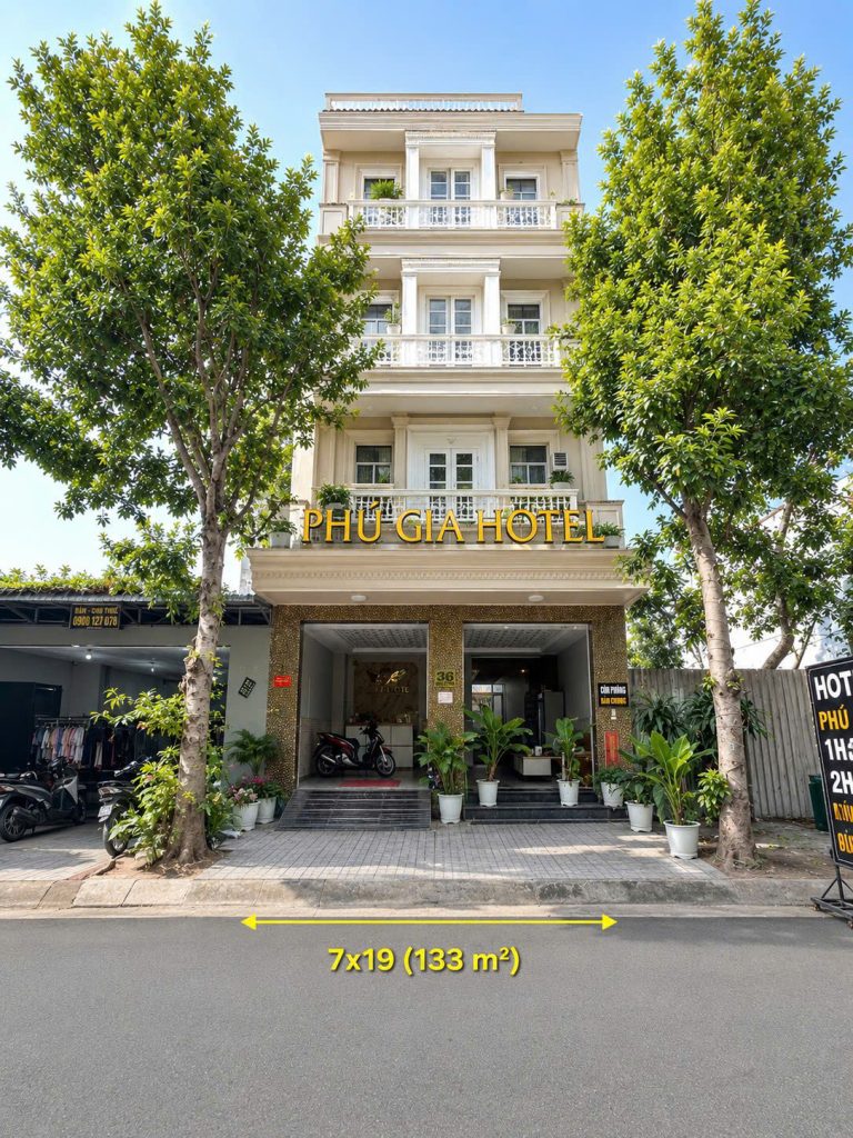 BÁN KHÁCH SẠN KDC CÔNG ÍCH Q4 – ĐƯỜNG SỐ 2C | 7x19M – 133M² | GIÁ 28,5 TỶ
