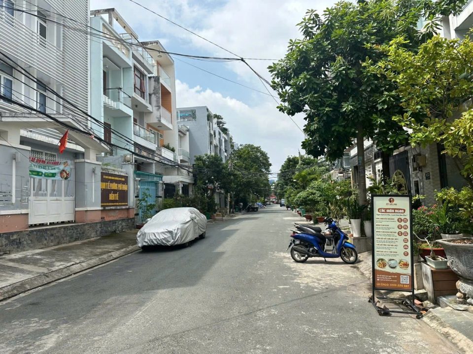 🏡 NHÀ ĐẸP FULL NỘI THẤT – THANG MÁY RIÊNG – CHỈ XÁCH VALI VÀO Ở KDC TÂN THUẬN NAM
