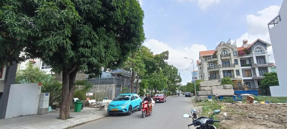 BÁN ĐẤT BIỆT THỰ HIM LAM  MẶT TIỀN ĐƯỜNG SỐ 5 – 200M² | VỊ TRÍ ĐẸP | GIÁ 40 TỶ