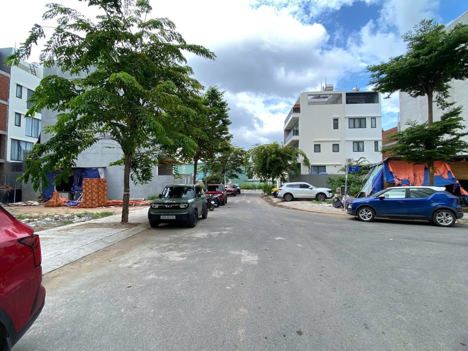 BÁN ĐẤT NỀN – Q7 RIVERSIDE NHÀ PHỐ LK3-08  Diện tích 5x18m – 90m² | Đất trống