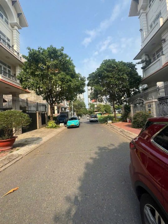 💎 BIỆT THỰ KDC HIM LAM – 200M² | THANG MÁY | GIÁ 53 TỶ