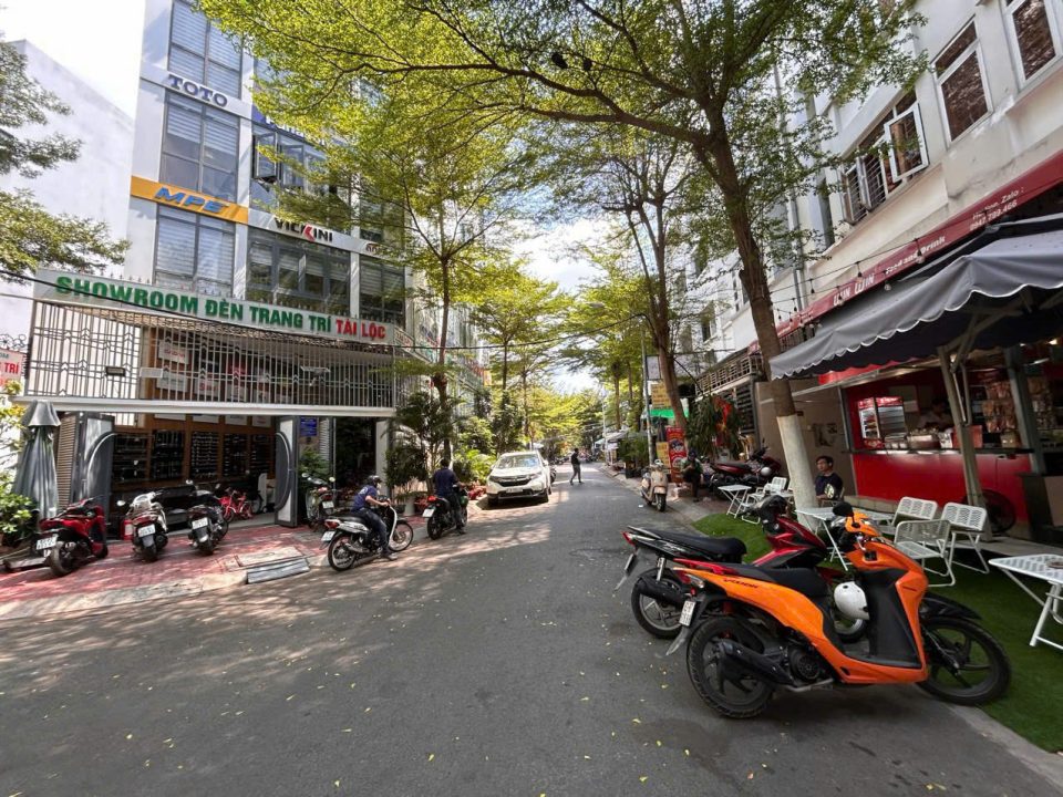 💎 NHÀ PHỐ CĂN GÓC KDC KIM SƠN – 100M² | KẾT CẤU HẦM + 4 LẦU | CƠ HỘI ĐẦU TƯ HẤP DẪN