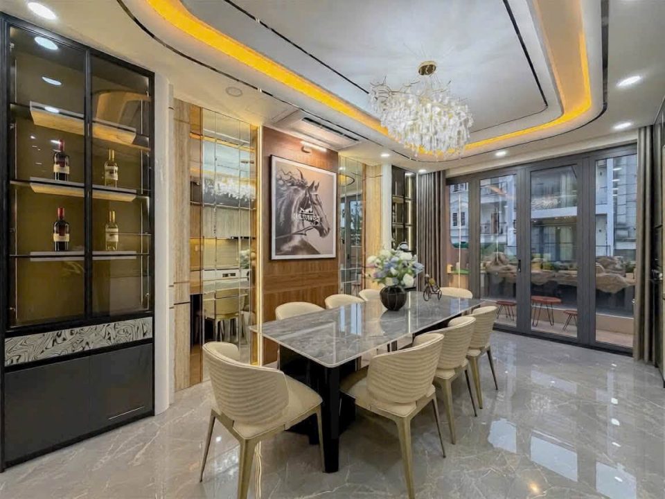 🏡 NHÀ ĐẸP FULL NỘI THẤT – THANG MÁY RIÊNG – CHỈ XÁCH VALI VÀO Ở KDC TÂN THUẬN NAM