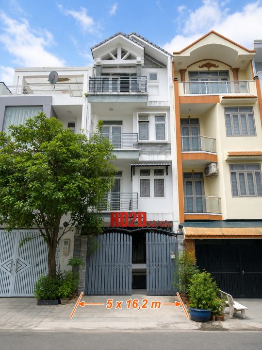 Bán nhà mặt tiền Him Lam Quận 7 – View công viên cực đẹp – Giá tốt 19 tỷ