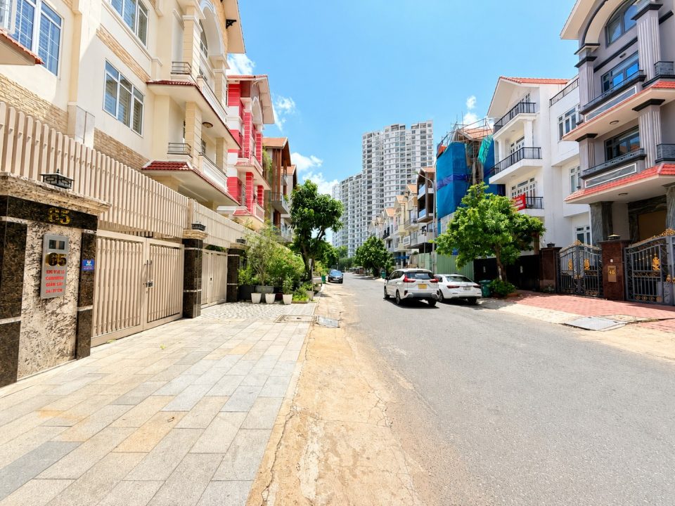 🔥 40 TỶ SỞ HỮU BIỆT THỰ HIM LAM – VỪA Ở VỪA THU TIỀN, CỰC HIẾM TRÊN THỊ TRƯỜNG!