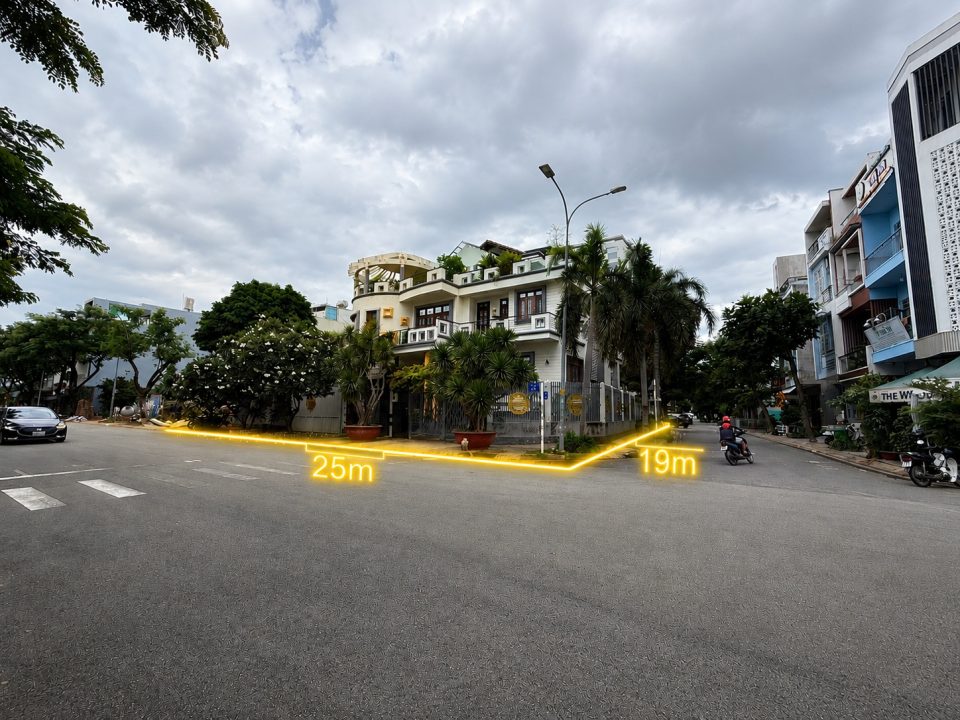 SIÊU PHẨM GÓC 2 MẶT TIỀN KDC CIQ4, QUẬN 7  – 477,2M² – NGANG KHỦNG 25M – CHỈ 68,68 TỶ!