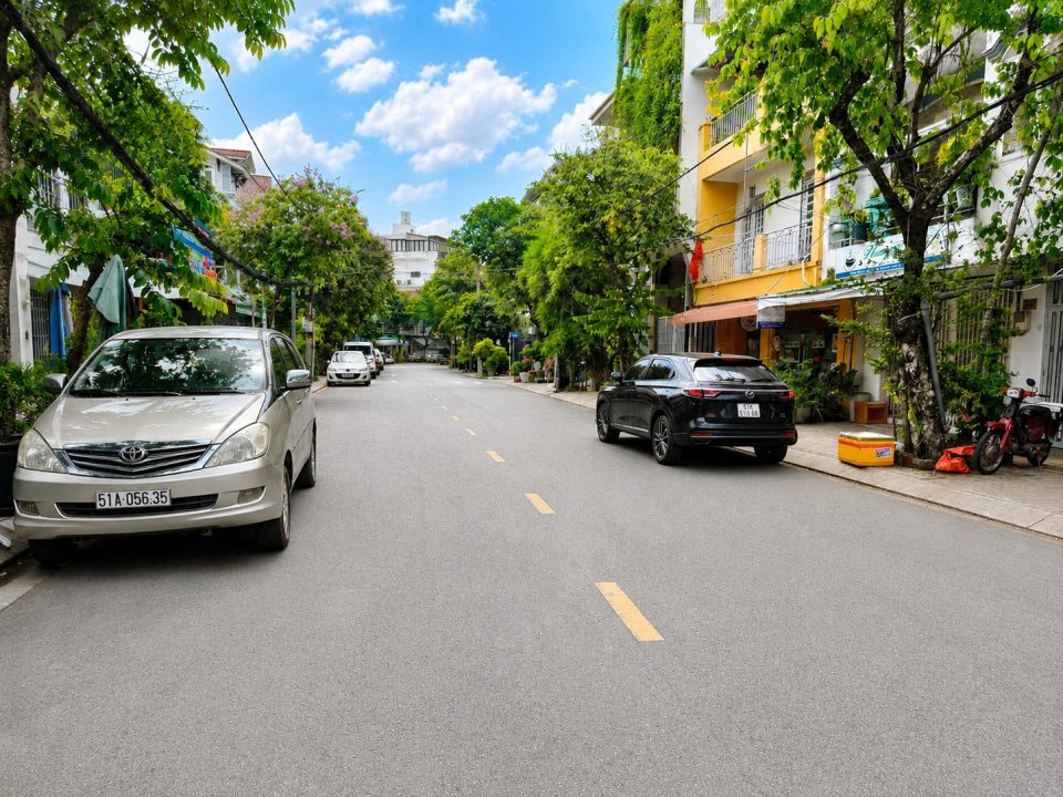 HÀNG HIẾM TÂN QUY ĐÔNG – MẶT TIỀN ĐƯỜNG SỐ 40 – ĐẤT BIỆT THỰ 12x19M – GIÁ 34 TỶ