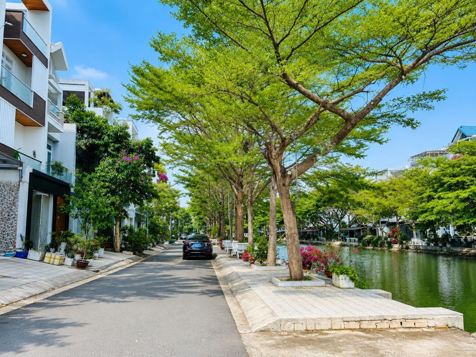 NHÀ PHỐ TĐC PHÚ MỸ – 5x18M, GIÁ 13 TỶ TL | VỊ TRÍ ĐẸP ĐỐI DIỆN SÔNG – CÔNG VIÊN