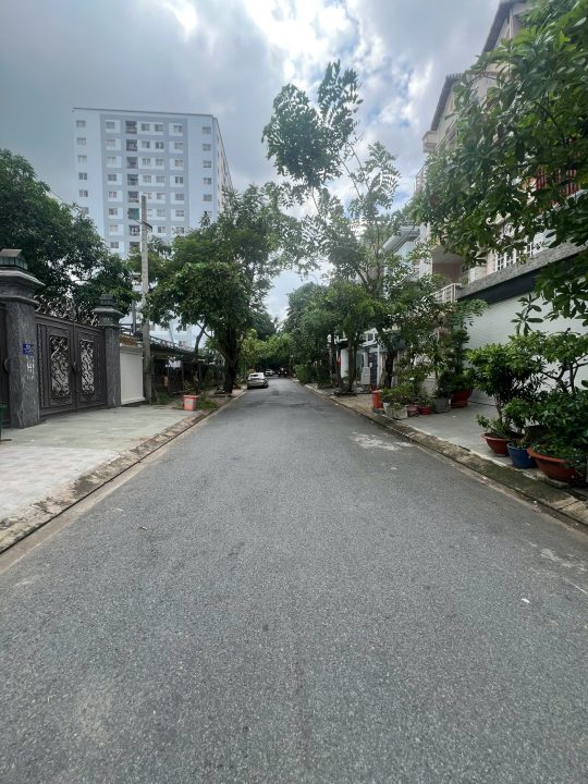 🏡 BIỆT THỰ ĐẸP KDC TẤN TRƯỜNG Q7 – 145M² – FULL NỘI THẤT – CÓ THANG MÁY 🔥