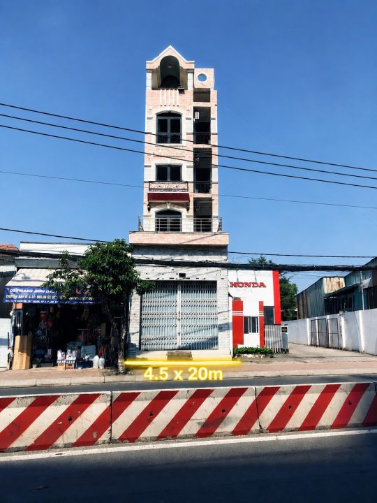 NHÀ MT HUỲNH TẤN PHÁT – TRỆT 4 LẦU – DÒNG TIỀN 40TR/THÁNG – 19 TỶ