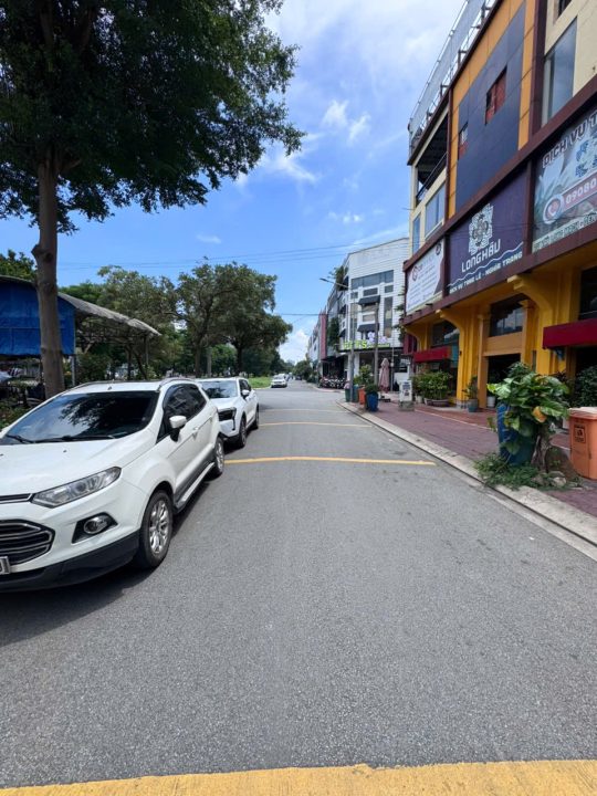 BÁN CẶP NHÀ PHỐ MT NGUYỄN HỮU THỌ – DT 10X20M 200M2 GIÁ 80 TỶ TL
