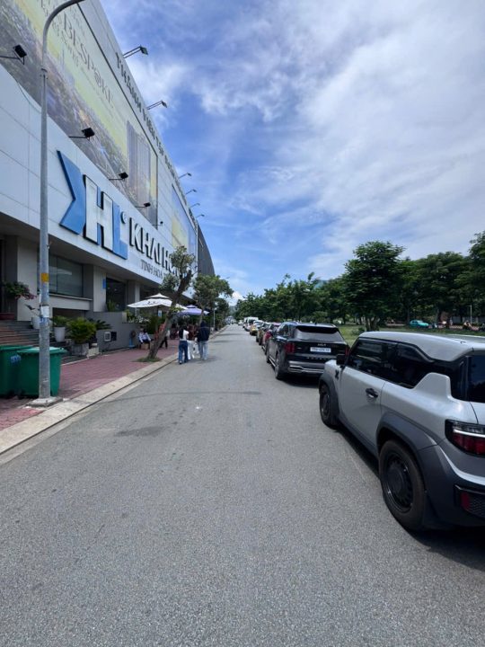 BÁN CẶP NHÀ PHỐ MT NGUYỄN HỮU THỌ – DT 10X20M 200M2 GIÁ 80 TỶ TL