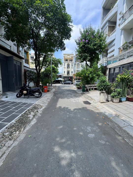 BÁN NHÀ PHỐ 3 LẦU – KHU HIM LAM KÊNH TẺ – ĐƯỜNG SỐ 5A