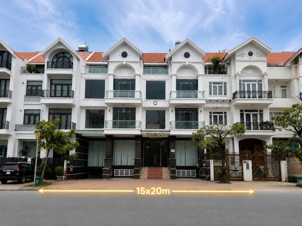 BÁN CẶP BIỆT THỰ KDC HIM LAM – ĐƯỜNG D1 – 15x20m² – Diện Tích Sàn hơn 1000m²
