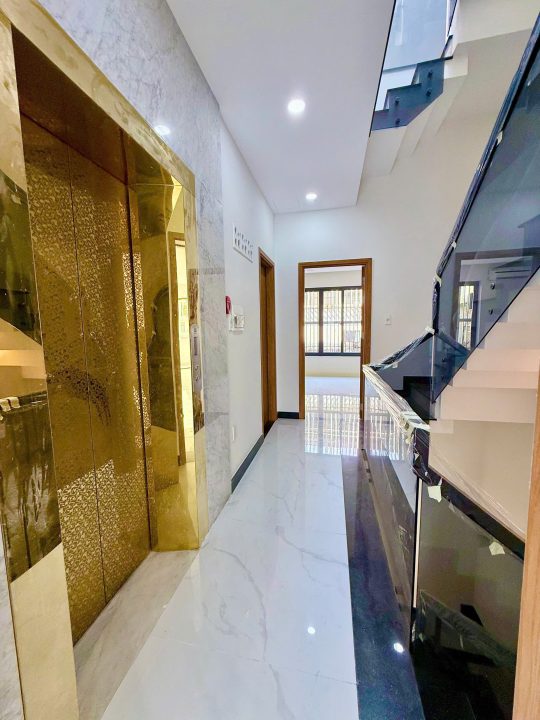 BÁN NHÀ MẶT TIỀN ĐƯỜNG HOÀNG TRỌNG MẬU – KDC HIM LAM – CÓ THANG MÁY DT 5x20m²