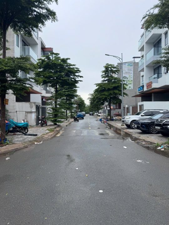 🔥 LÔ GÓC 2 MẶT TIỀN Q7 RIVERSIDE – 131M² – GIÁ 12,5 TỶ 🔥