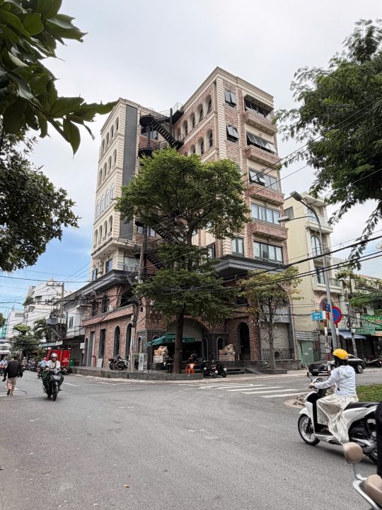 🔥 LÔ GÓC 2 MẶT TIỀN ĐƯỜNG SỐ 7 – TÂN QUY | 241M² – 7 TẦNG – GIÁ 85 TỶ 🔥