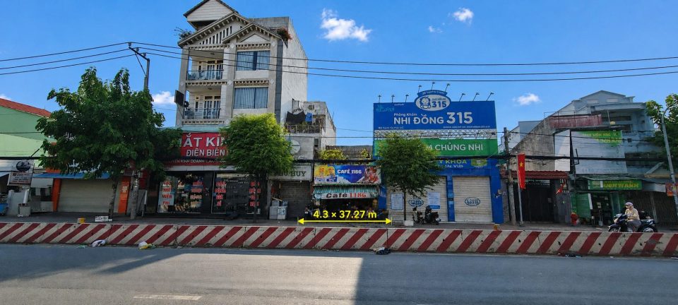 NHÀ MẶT TIỀN HUỲNH TẤN PHÁT 4,3 × 37,27M – GIÁ 26 TỶ