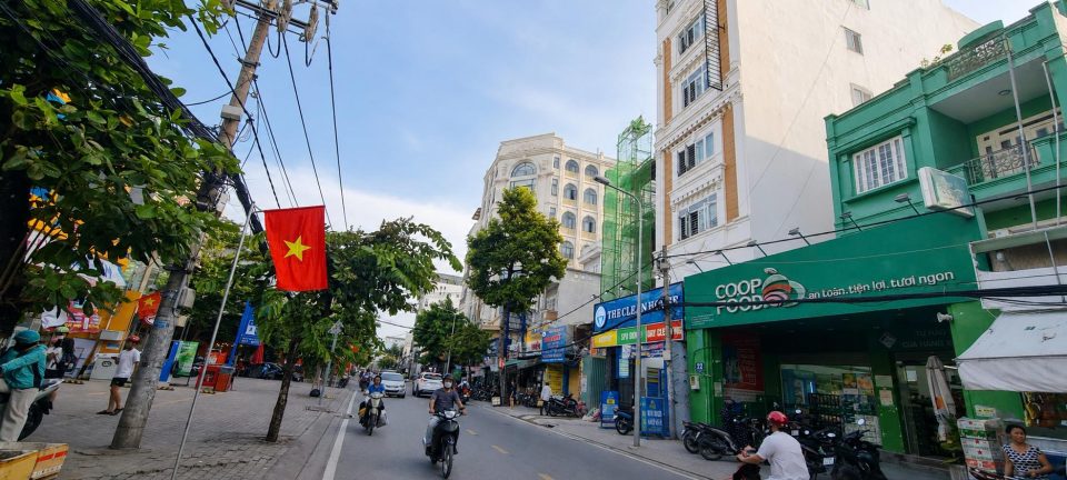 BÁN NHÀ MẶT TIỀN -KINH DOANH CHDV- LÂM VĂN BỀN – DT 163,4M² – GIÁ 55 TỶ