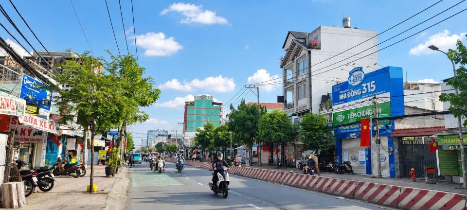 NHÀ MẶT TIỀN HUỲNH TẤN PHÁT 4,3 × 37,27M – GIÁ 26 TỶ