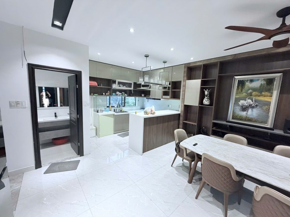 NHÀ ĐẸP FULL NỘI THẤT NINE SOUTH – ĐƯỜNG SỐ 21 – 122,5M² – GIÁ 19,5 TỶ
