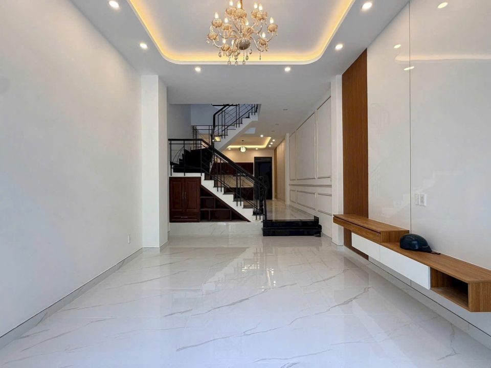 NHÀ MẶT TIỀN ĐƯỜNG LỚN PHAN HUY THỰC, TÂN KIỂNG – NHÀ MỚI ĐẸP – GIÁ CHỈ 15 TỶ