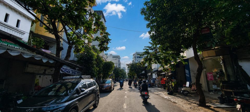 BÁN TÒA NHÀ CHDV MẶT TIỀN ĐƯỜNG SỐ 79, TÂN QUY – GIÁ 21 TỶ -THU NHẬP 110 TRIỆU/THÁNG