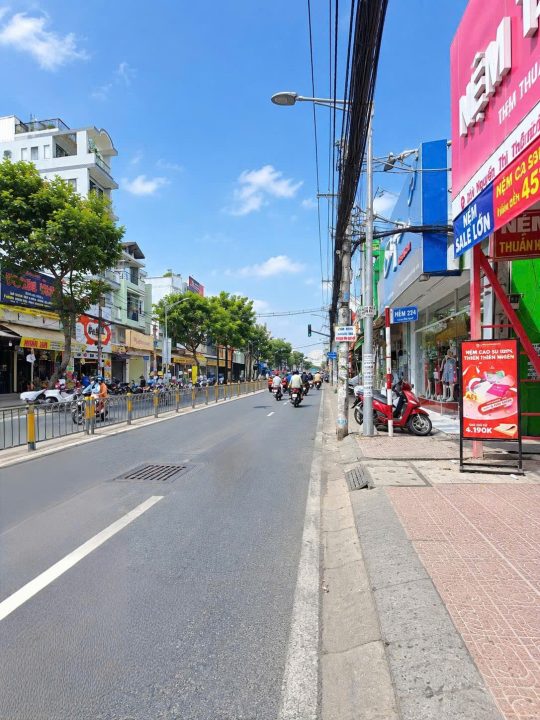 🔥 HÀNG ĐẦU TƯ MT NGUYỄN THỊ THẬP – 220M² ĐẤT – DÀI 40M – GPXD HẦM + 4 LẦU | 35 TỶ