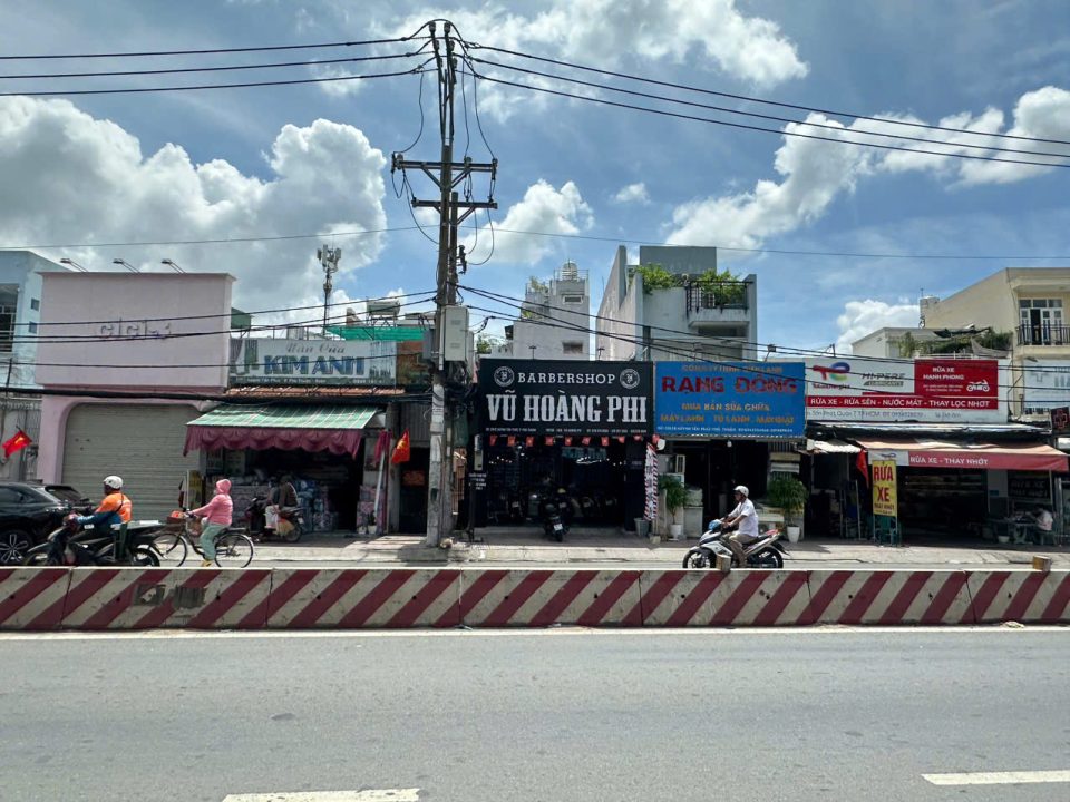 🔥 NHÀ MẶT TIỀN HUỲNH TẤN PHÁT – VỊ TRÍ ĐẮC ĐỊA, KINH DOANH SẦM UẤT