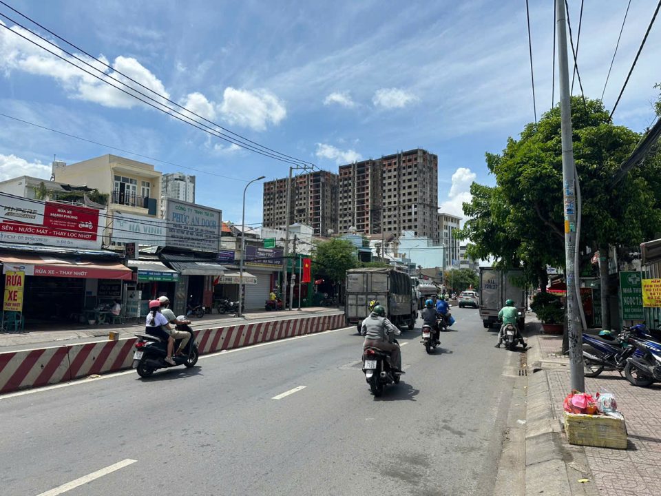 🔥 NHÀ MẶT TIỀN HUỲNH TẤN PHÁT – VỊ TRÍ ĐẮC ĐỊA, KINH DOANH SẦM UẤT