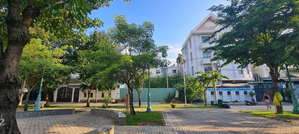 BÁN ĐẤT BIỆT THỰ , KDC TÂN QUY ĐÔNG – 14,7M × 16M, GIÁ : 34 TỶ