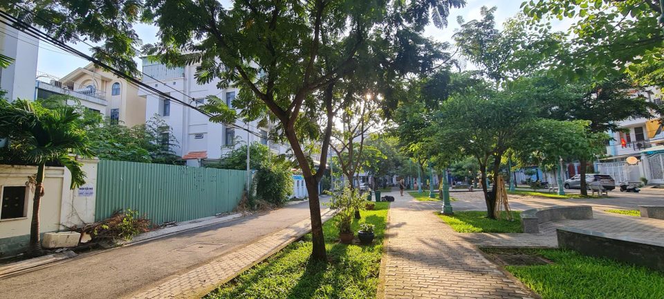 BÁN ĐẤT BIỆT THỰ , KDC TÂN QUY ĐÔNG – 14,7M × 16M, GIÁ : 34 TỶ