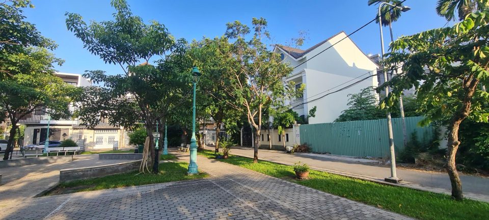 BÁN ĐẤT BIỆT THỰ , KDC TÂN QUY ĐÔNG – 14,7M × 16M, GIÁ : 34 TỶ